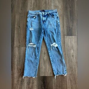 Gap Denim.  Women’s size 12/31. Girlfriend style. Excellent used condition!